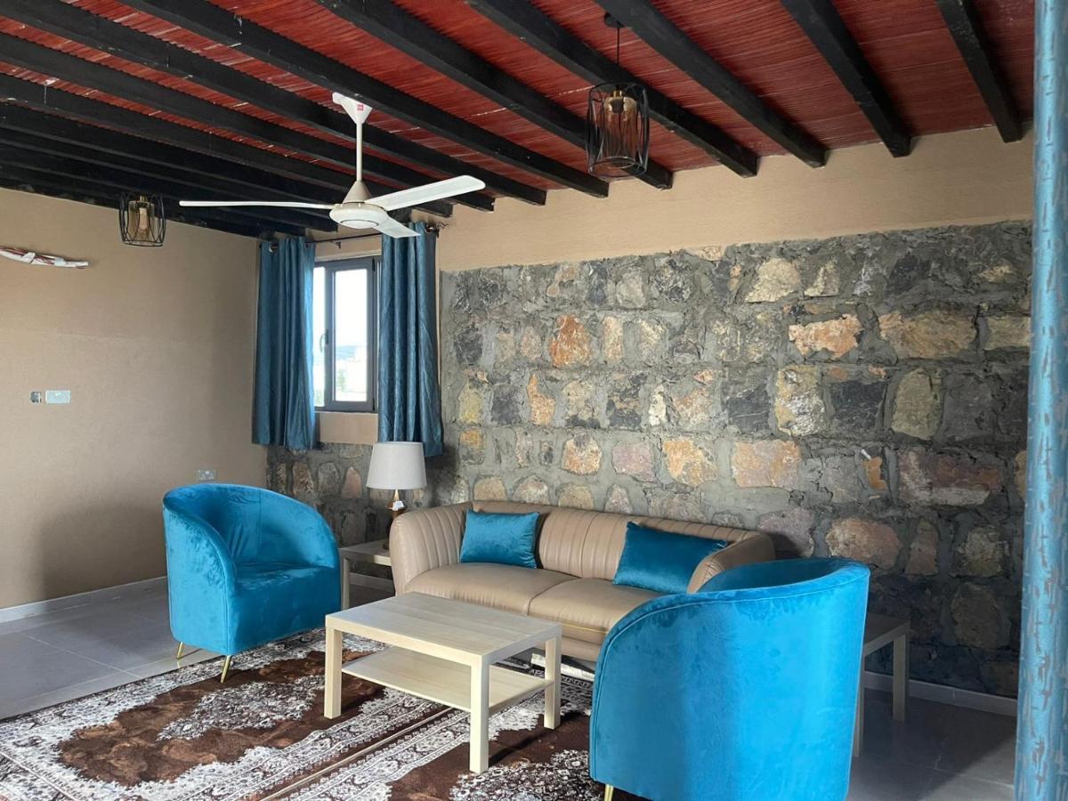 Rose Guesthouse Al 'Aqar Экстерьер фото